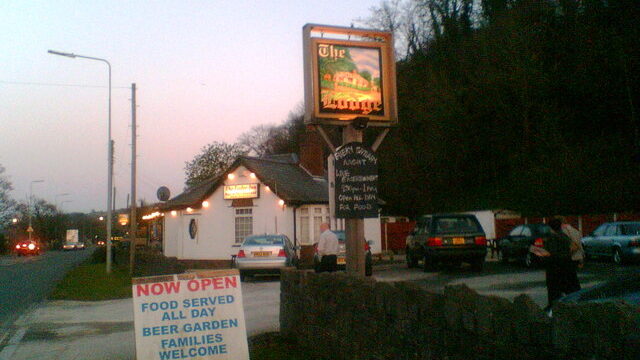 The Lodge Inn pub